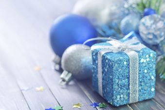 Corporate Gifting Made Easy With These 8 Gift Ideas